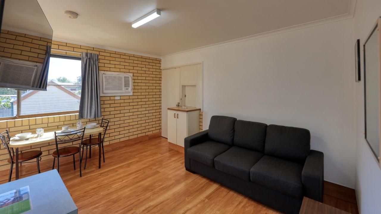 Bryants Motel Roma