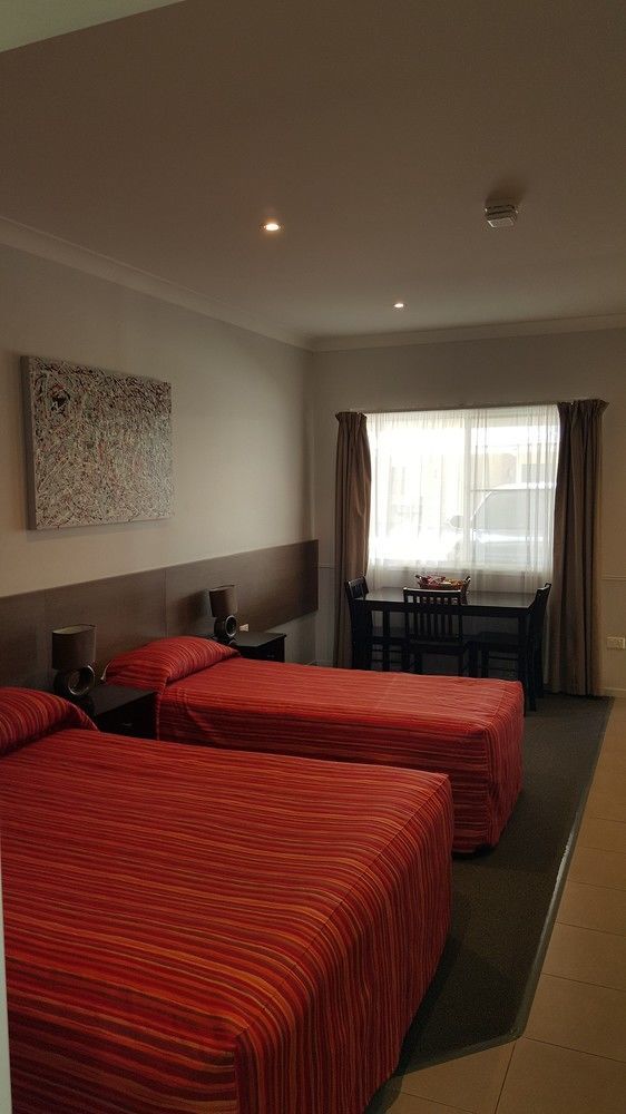 Inland Motor 4* Roma