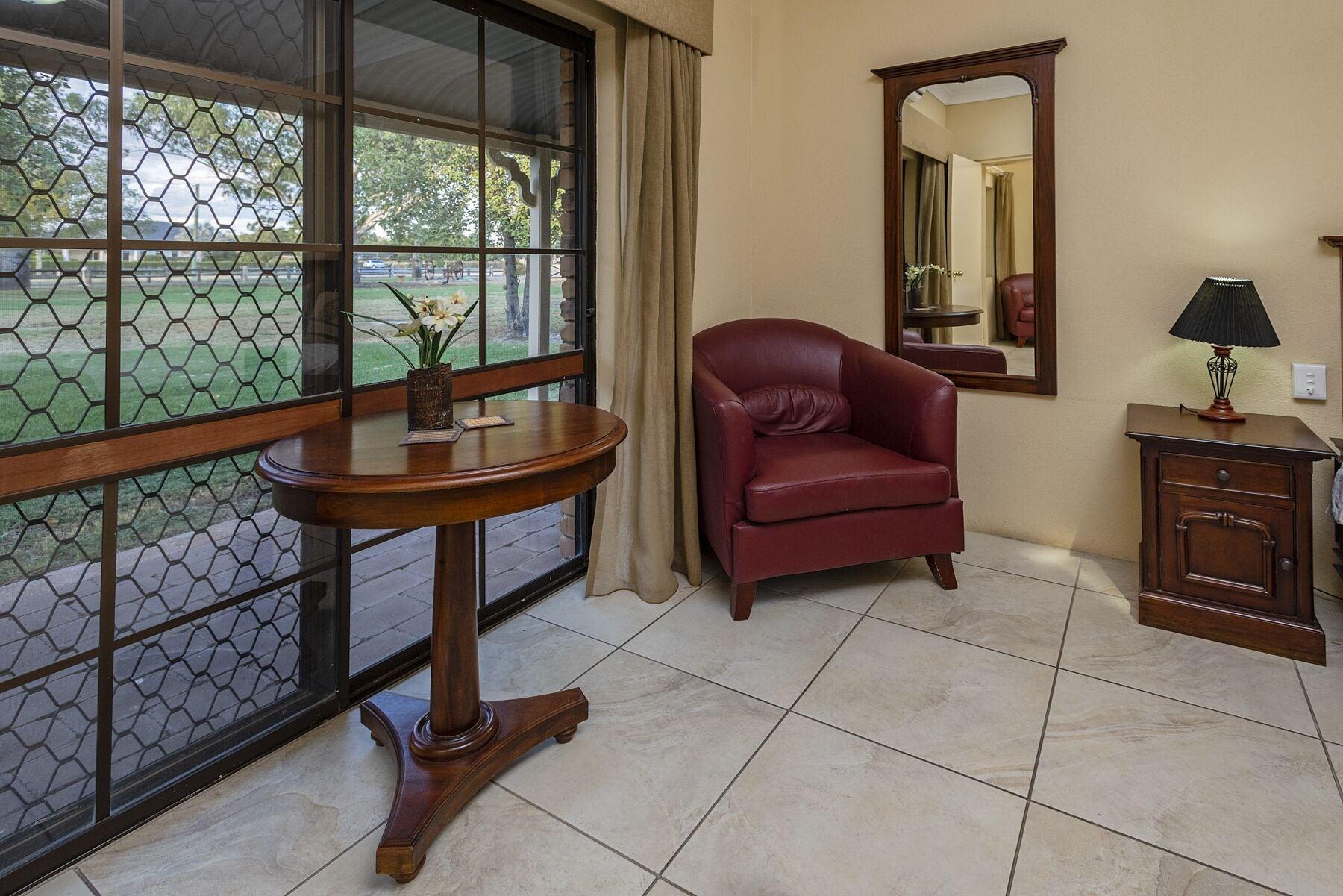 Overlander Homestead Motel Roma