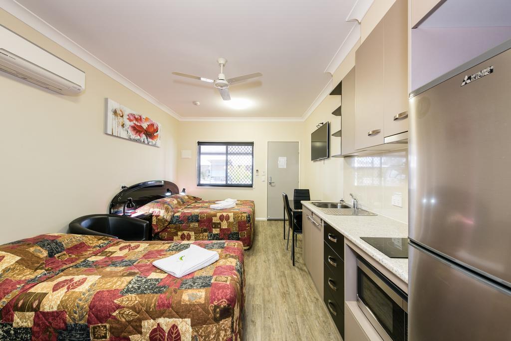 Motel Athena Units 4*