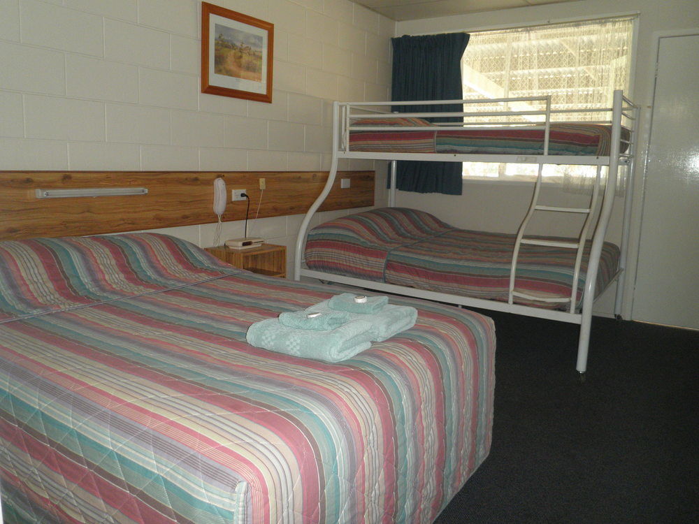 Roma Motel 3*
