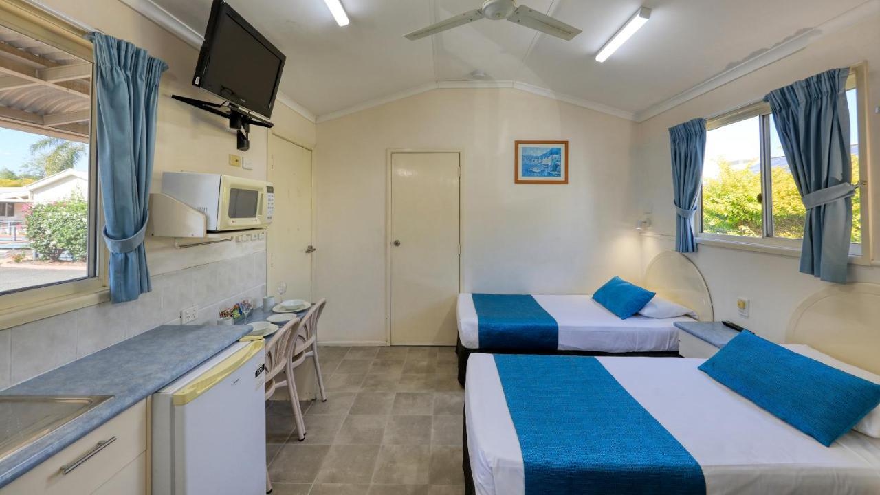 Motel 22 On Bowen Roma