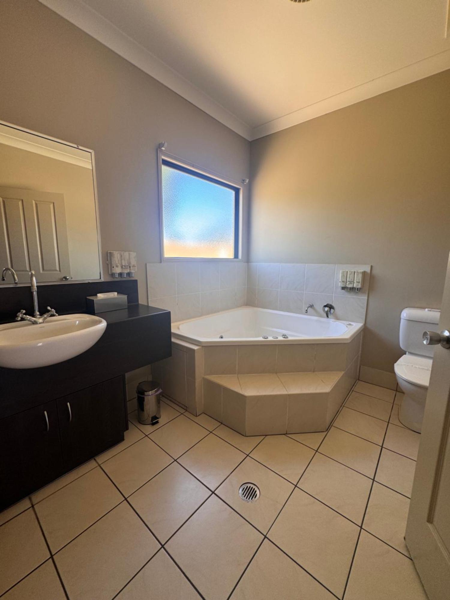 Western Bungil Creek Motel