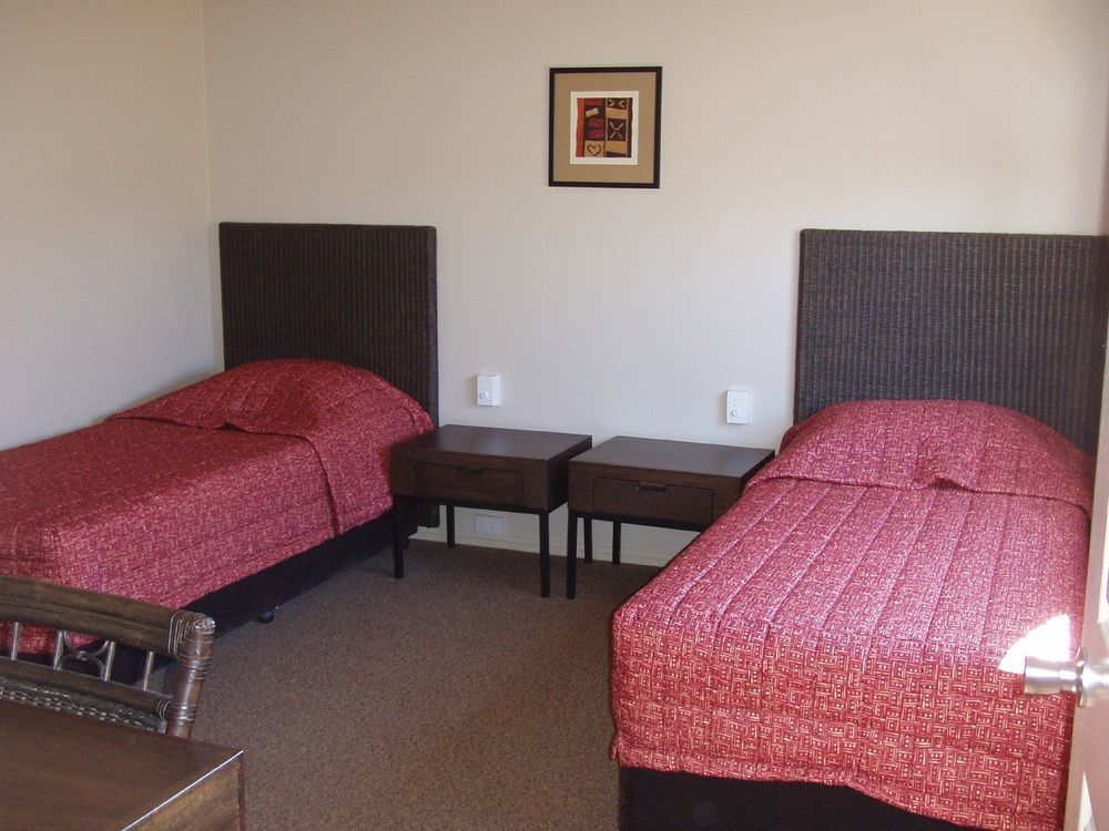 Western Bungil Creek 4*